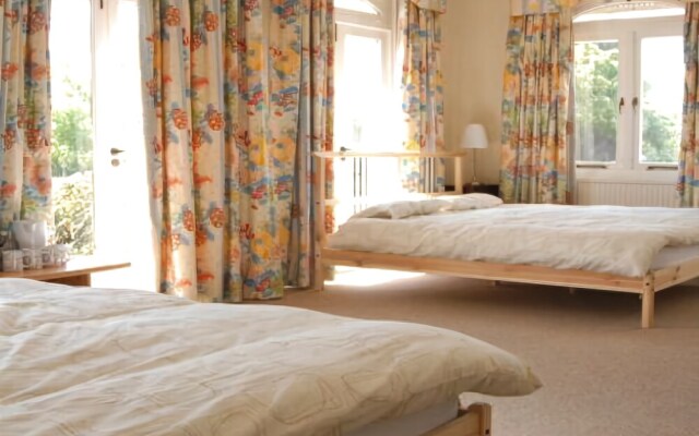 Highwaymans Rooms and Self Catering