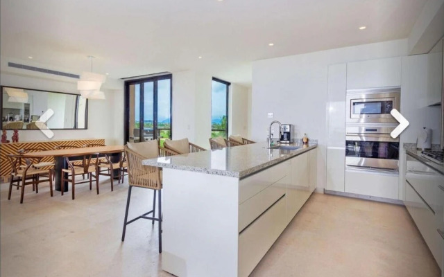 Sophisticated and Contemporary Style Three Bedroom Villa