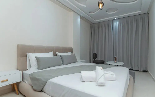 Appart Hotel Golden Sky Home