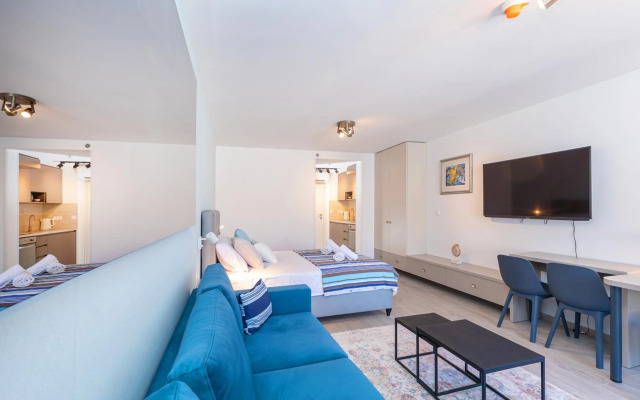 Grazel lovely studio by Irundo