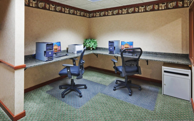 Holiday Inn Express Hotel & Suites Dallas Lewisville by IHG