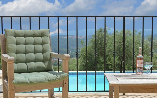 Modern Villa with Private Pool in Cabris