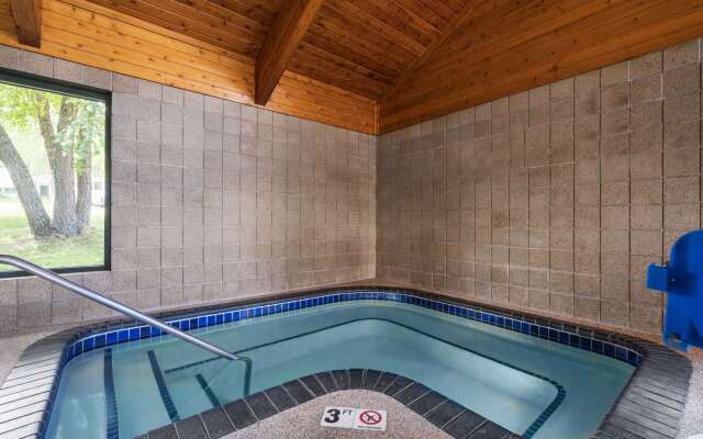 AmericInn by Wyndham Lake City