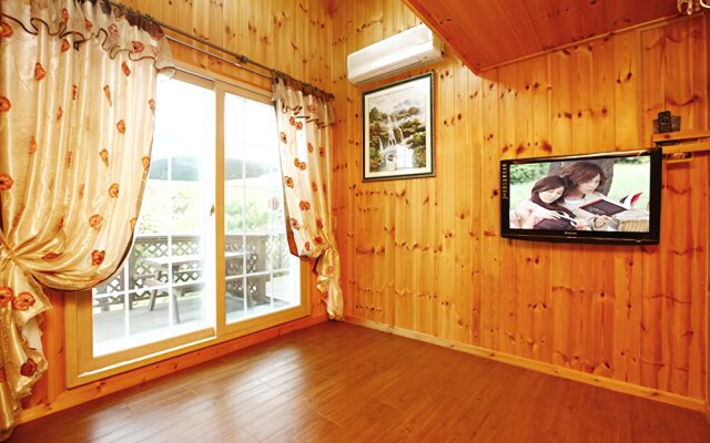 Pocheon Pine Fragrance Pension