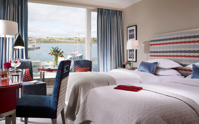 Trident Hotel