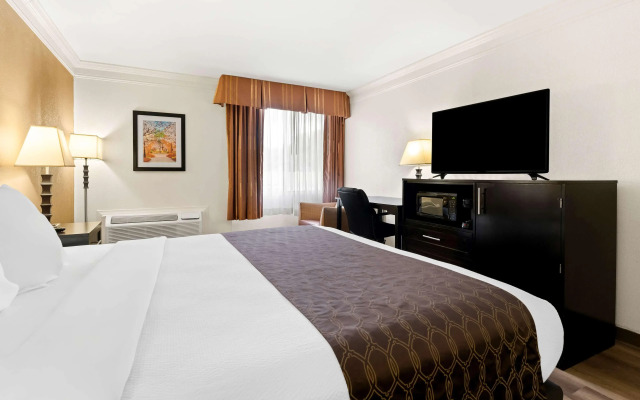 Best Western Riverside Inn
