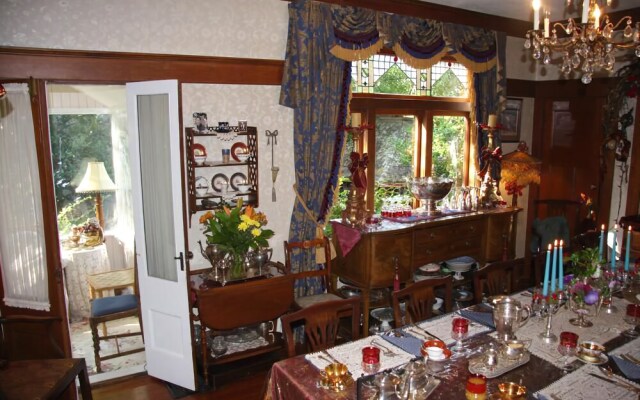 Trutch Manor