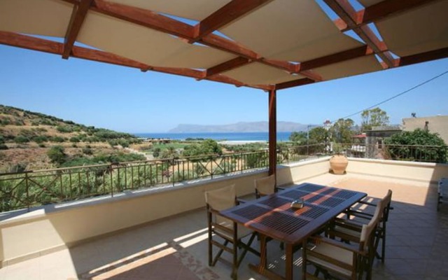 Villa Patriko Lux villa with pool next to Balos