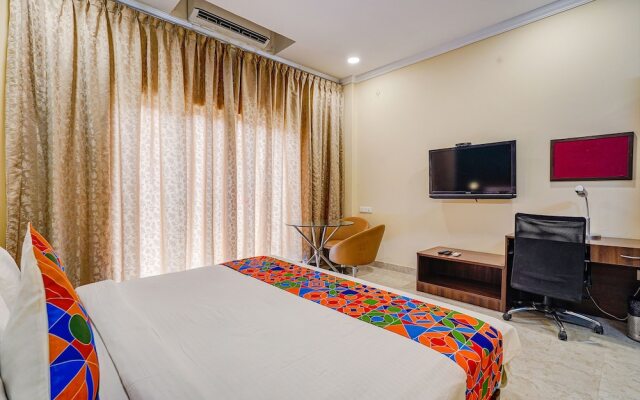 Chris Hotel Whitefield