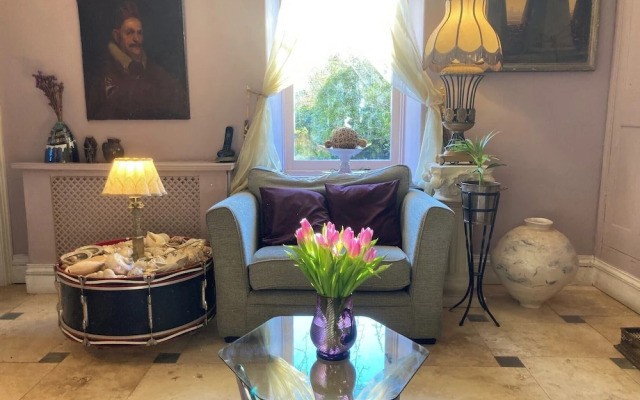 Groves Hall Garden Apartment Whitby