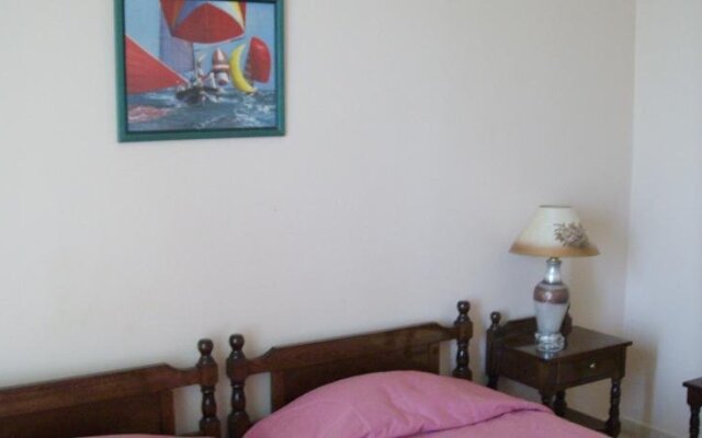 Spiros Apartments