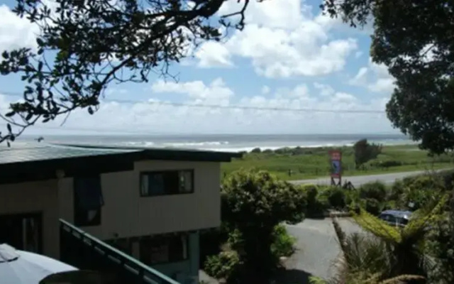 Birdsong Backpackers