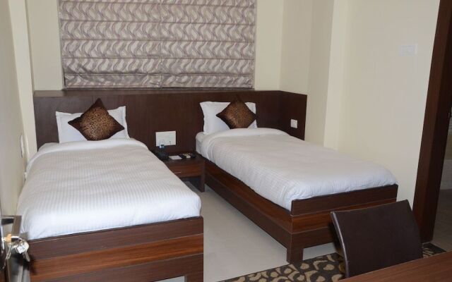 Hotel Mercury Residency