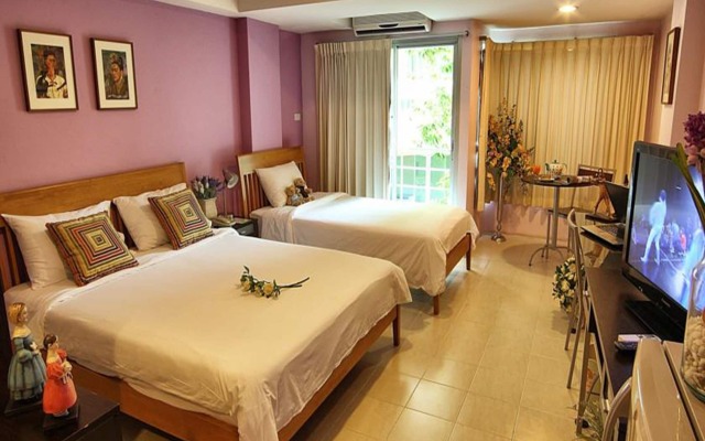 Caza V1 Serviced Apartment