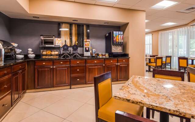 Best Western Plus BWI Airport Hotel / Arundel Mills