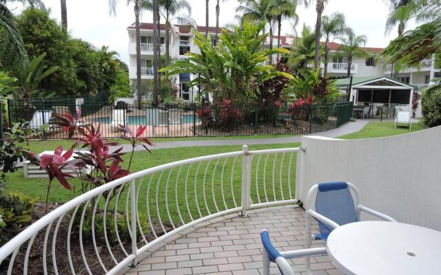 Cannes Court Apartments