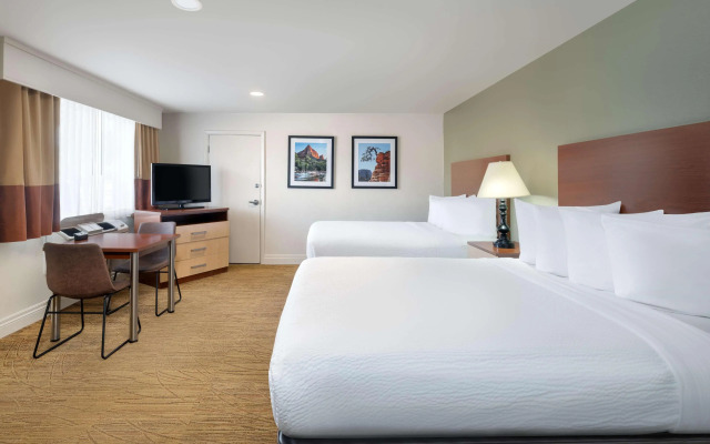 Best Western Red Hills