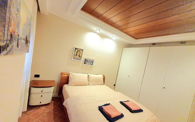 Aparttastic - Apartment by Ujza