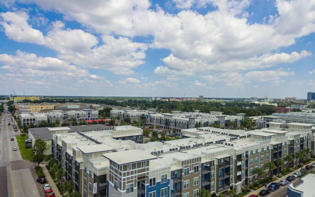 FRONTDESK NoHo Flats at North Hyde Park Apts Tampa