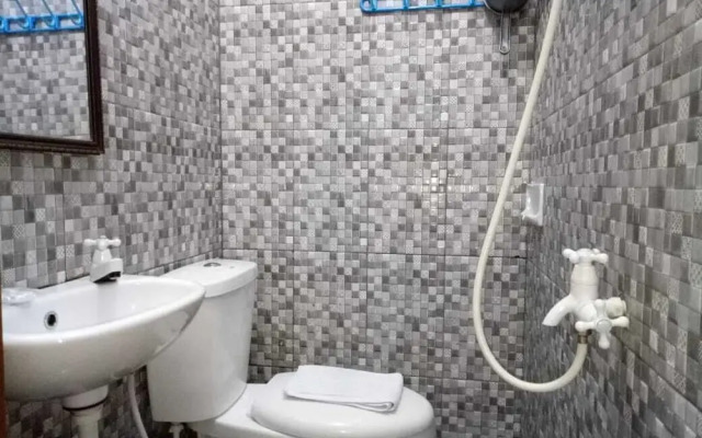 Hotel Syariah Mama Kutajaya Pasar Kemis
