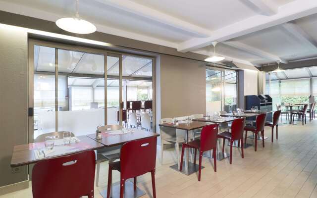 CAMPANILE COLMAR - Parc des Expositions