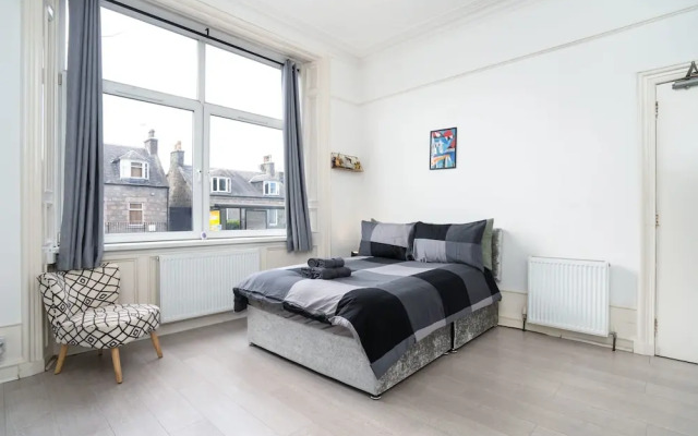 Cosy Fully Equipped Studio 2 Close to University