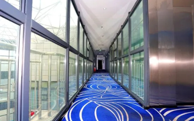 Yatesilan Bay Hotel (Karamay Branch)