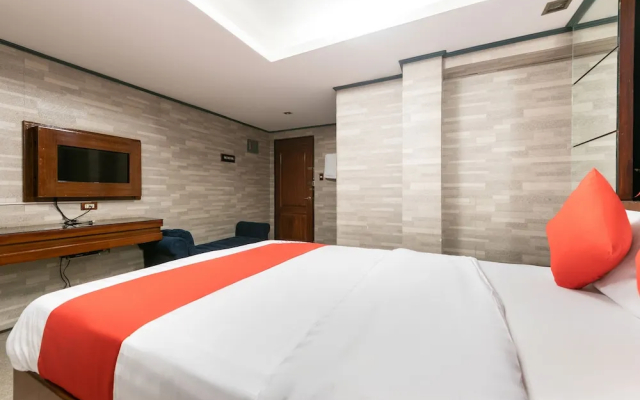Paradise Apartelle by OYO Rooms
