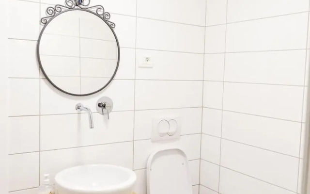 Adel apartment