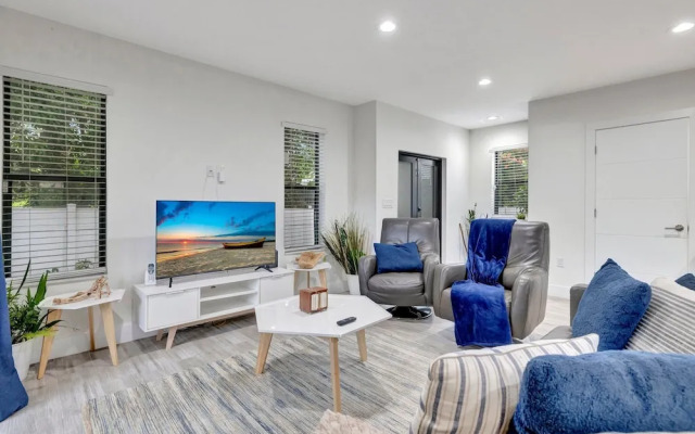 Townhome-10 mins to FTL Beach & Downtown
