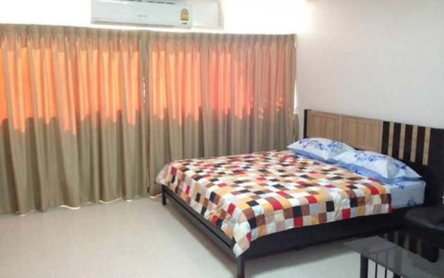 Muangthongthani Rental by Khun Dan