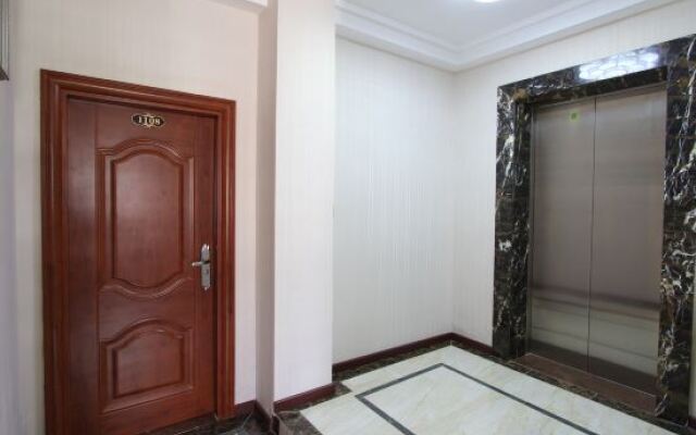 Baihua Holiday Hotel