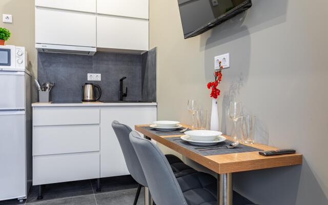 InHome24 (Inhom24) on Edvard Grieg Street 16 building 1