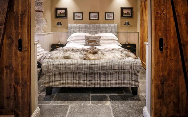 The Coach House at Gileston Manor