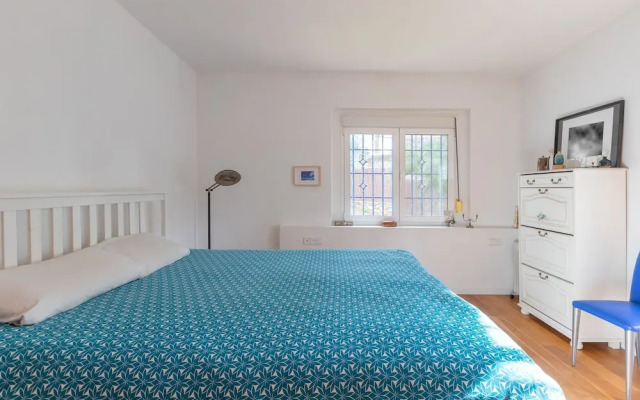 Axarqu a in Malaga With 2 Bedrooms and 1 Bathrooms