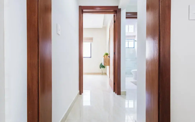 Tropical 2BR Retreat - Terrace, BBQ and Pool