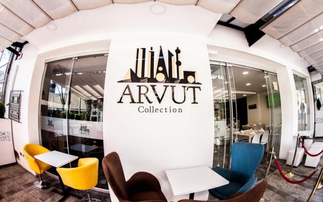 Hotel Arvut Collection