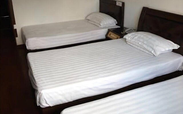 Qianlong Hotel