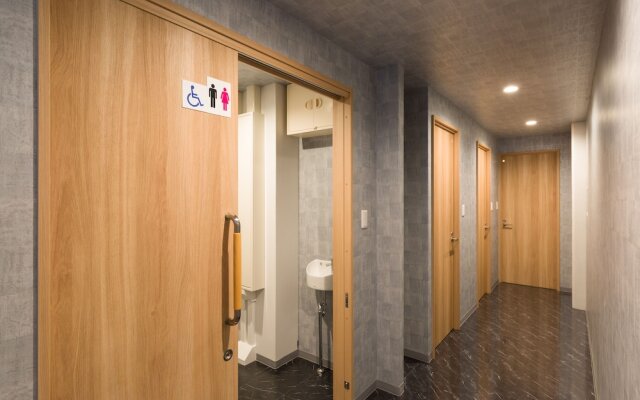 81's Inn Nakasu - Hostel