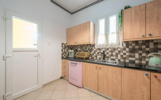 Athens Garden House - Heated Jacuzzi - free bikes