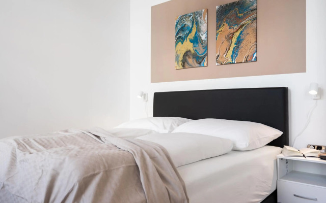 FeelGood Apartments LakeLiving I contactless check-in