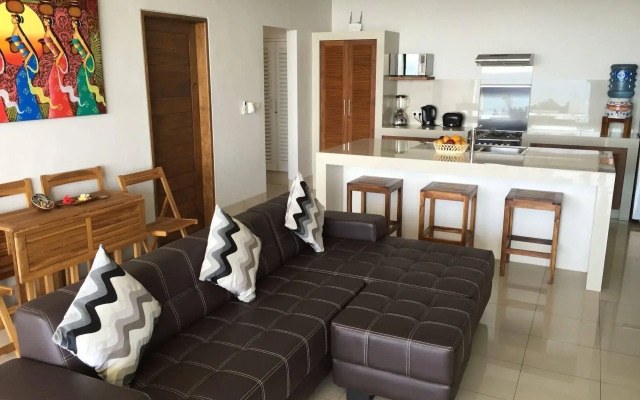 Air Sanih Beach Villa