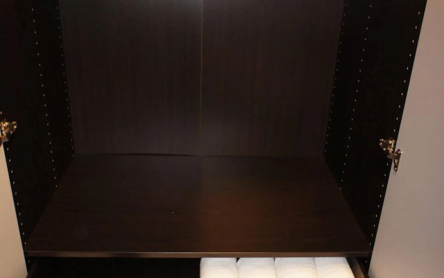 J and R Brussels City Apartment