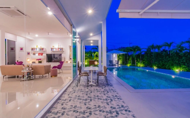 Modern 2 Bedroom Pool Villa PMK-B1
