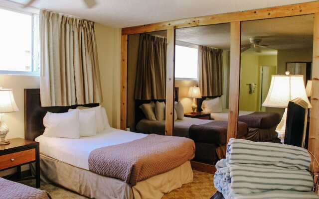 Outrigger Beach Club