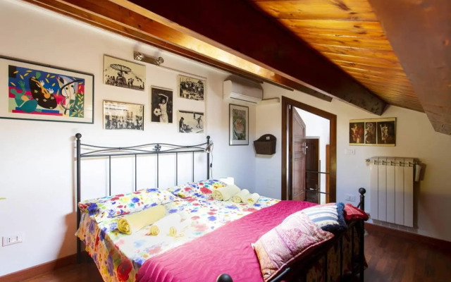 Anna's Home in Historical Center