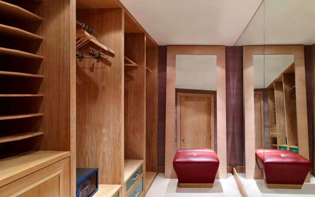 The Park Tower Knightsbridge, A Luxury Collection Hotel