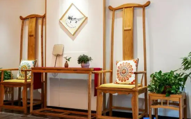 Jinan Yuanshe Wangquan Homestay (Heihuquan Daming Lake Branch)