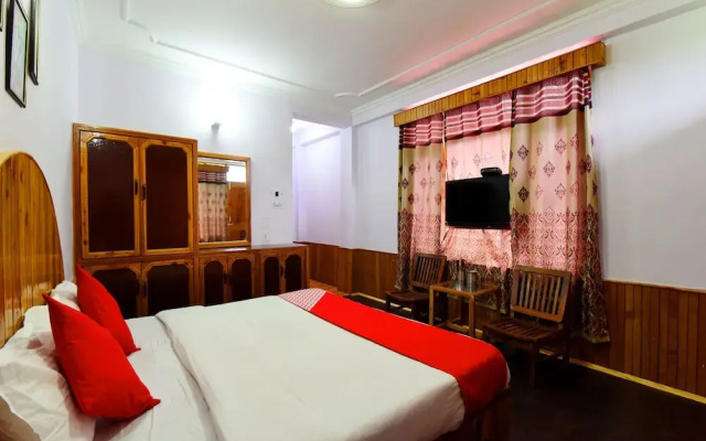 OYO 14741 Home Pleasant Studio at Kanyal Road
