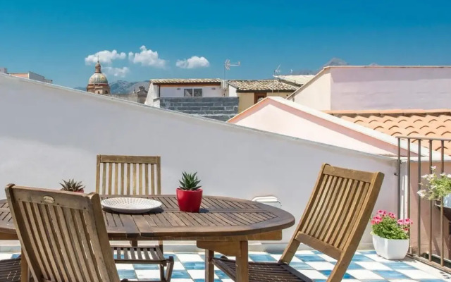 Loft With 2 Magic Terraces in the City Center